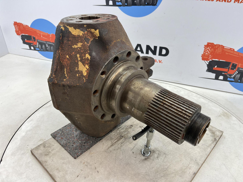 Terex HC 340 Steering knuckle 12 holes axle 3 - Fusée d'essieu: photos 3 Terex HC 340 Steering knuckle 12 holes axle 3 - Fusée d'essieu: photos 3