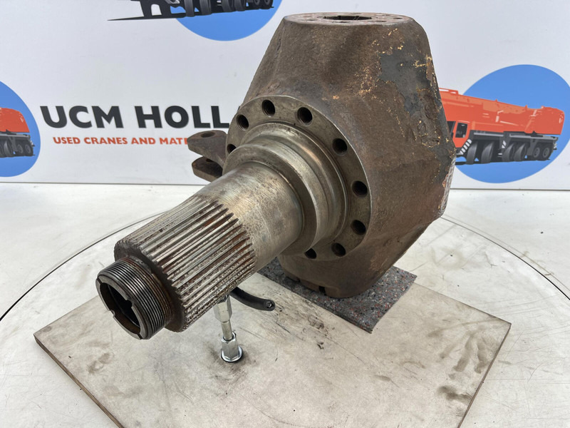 Terex HC 340 Steering knuckle 12 holes axle 6 - Fusée d'essieu pour Grue: photos 1 Terex HC 340 Steering knuckle 12 holes axle 6 - Fusée d'essieu pour Grue: photos 1