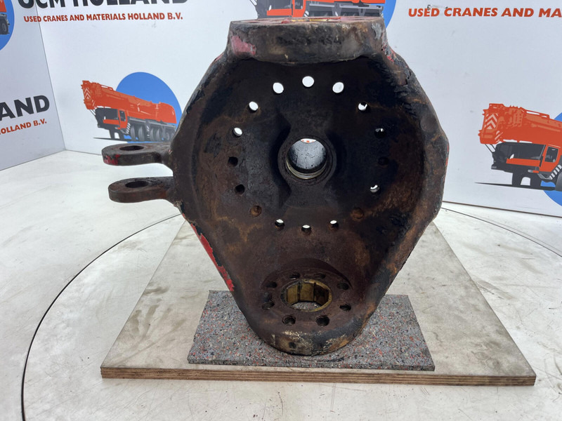 Terex Terex Demag AC 35 Steering knuckle 16 holes axle 2 left - Fusée d'essieu pour Grue: photos 5 Terex Terex Demag AC 35 Steering knuckle 16 holes axle 2 left - Fusée d'essieu pour Grue: photos 5