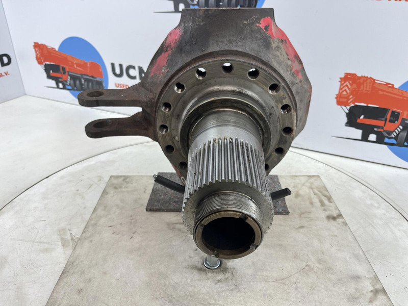 Terex Terex Demag AC35 Steering knuckle 16 holes axle 2 right - Fusée d'essieu pour Grue: photos 2 Terex Terex Demag AC35 Steering knuckle 16 holes axle 2 right - Fusée d'essieu pour Grue: photos 2