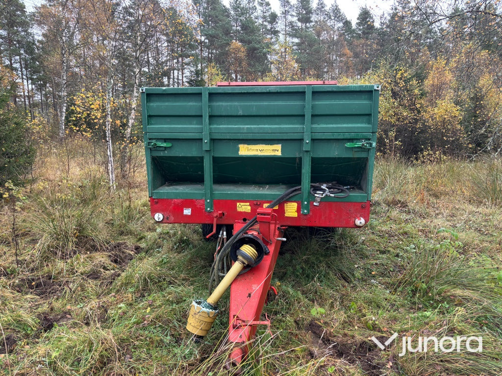 Fastgödselspridare - Möre Vagnen N218/P - Epandeur à fumier: photos 3 Fastgödselspridare - Möre Vagnen N218/P - Epandeur à fumier: photos 3