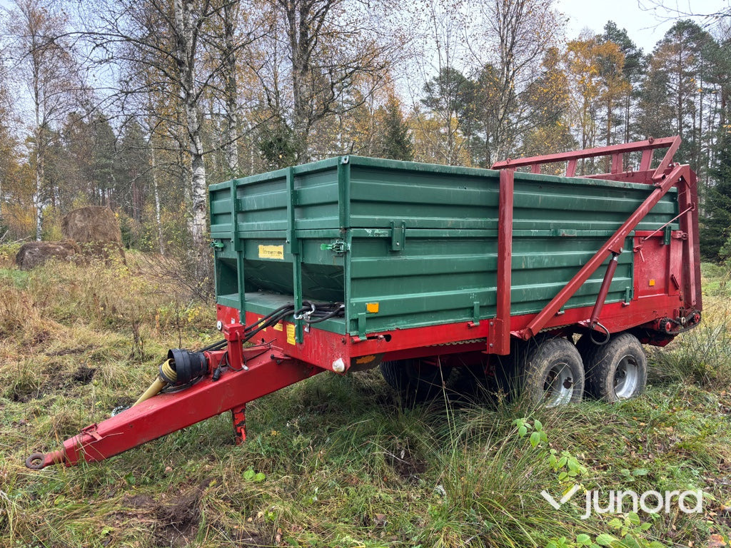 Fastgödselspridare - Möre Vagnen N218/P - Epandeur à fumier: photos 1 Fastgödselspridare - Möre Vagnen N218/P - Epandeur à fumier: photos 1