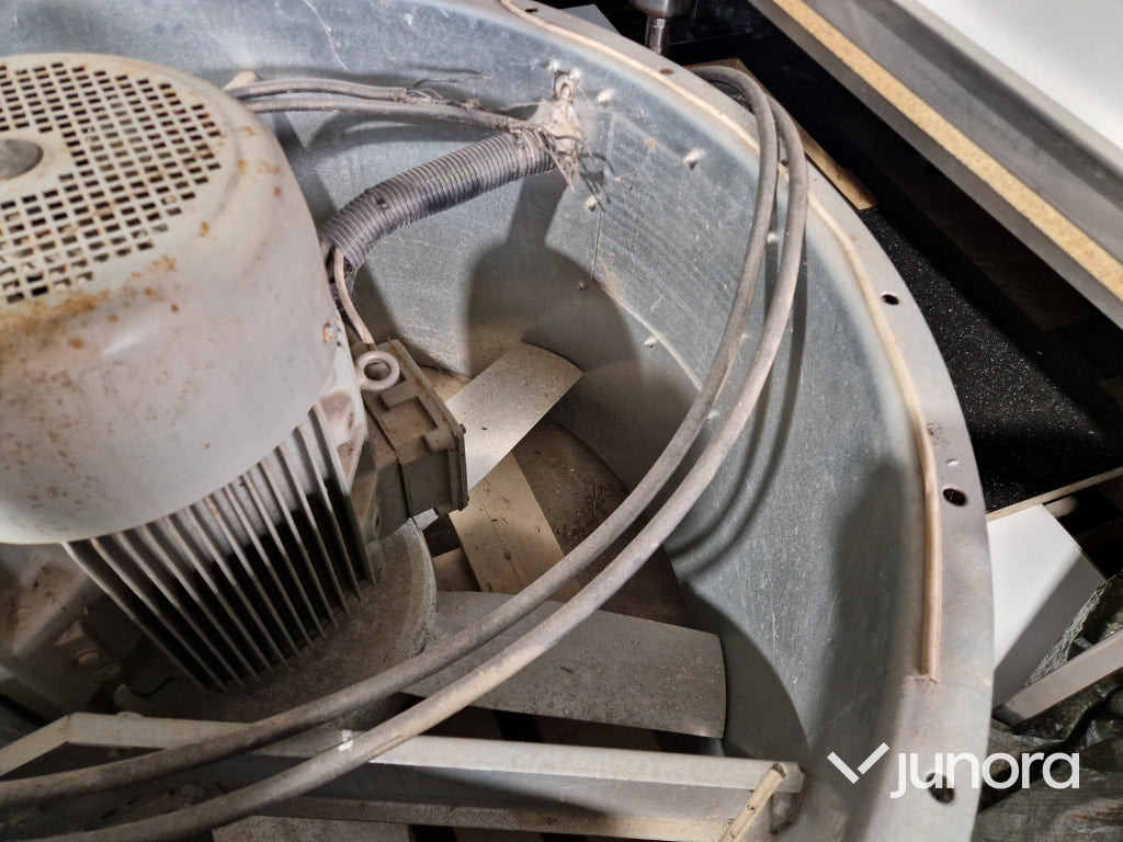 Fläkt - Till Akron Spannmålstork - Équipement de traitement post-récolte: photos 2 Fläkt - Till Akron Spannmålstork - Équipement de traitement post-récolte: photos 2