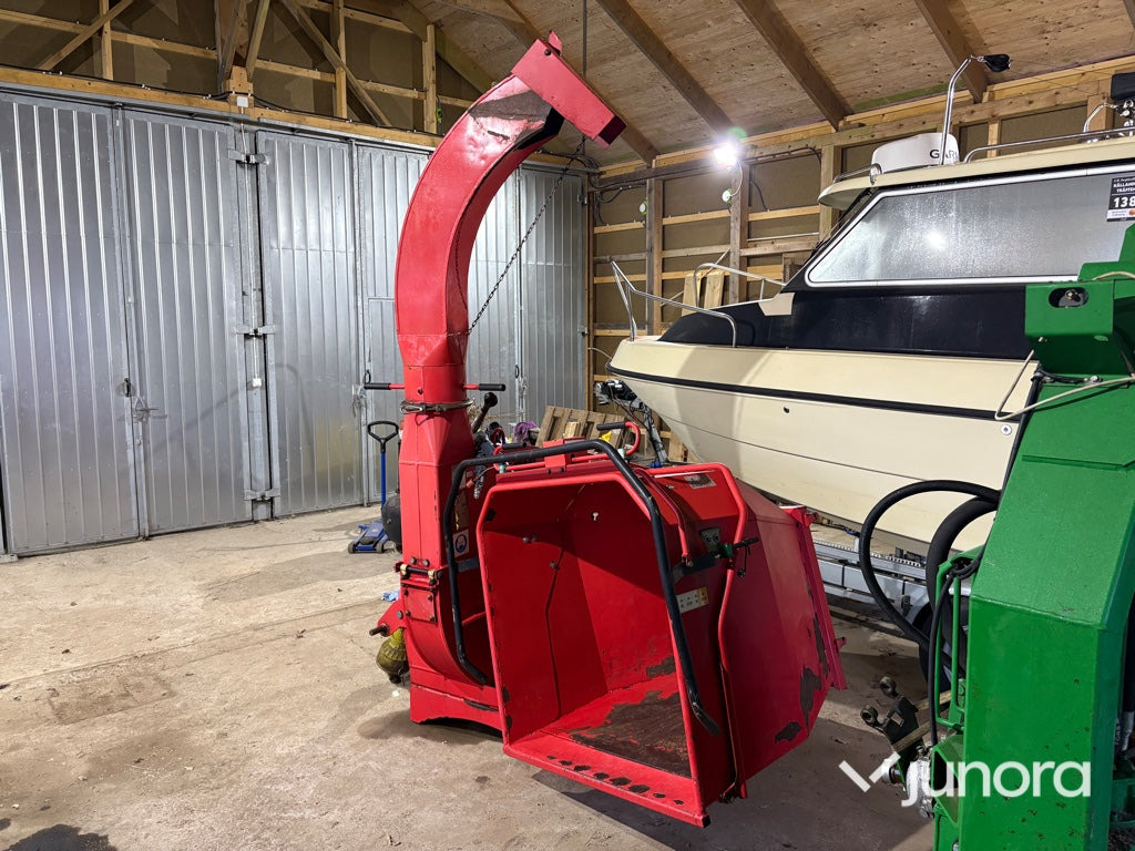 Flistugg - Farmi - Broyeur de végétaux: photos 1 Flistugg - Farmi - Broyeur de végétaux: photos 1