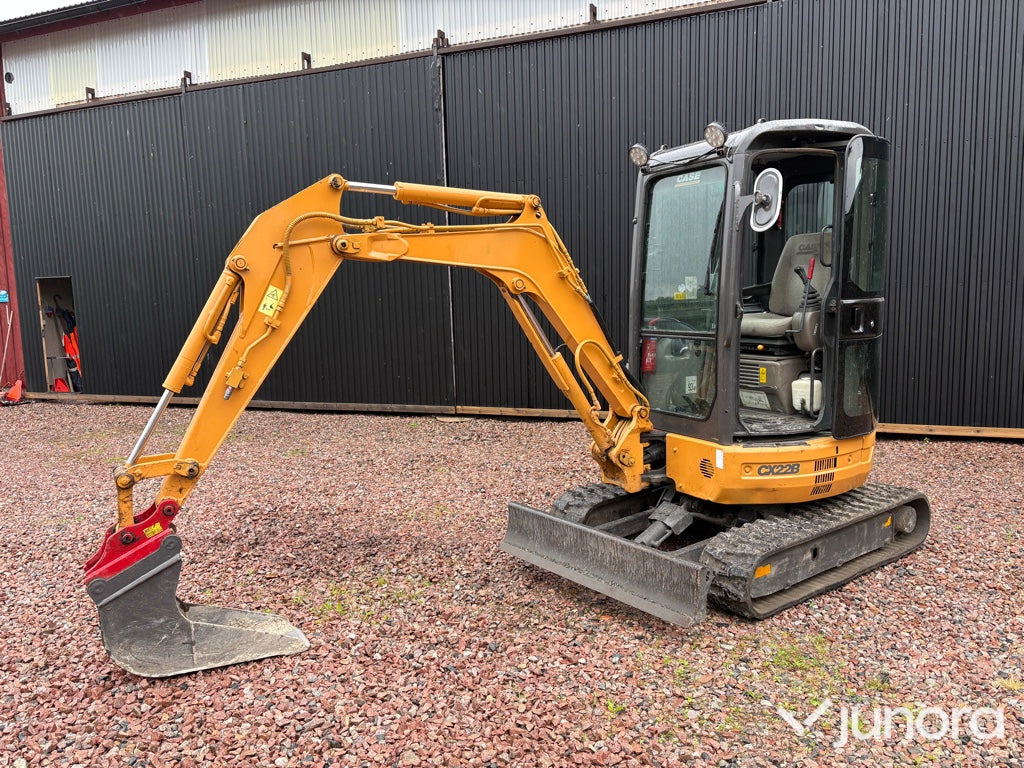 Grävmaskin - Case CX22B - Mini pelle: photos 2 Grävmaskin - Case CX22B - Mini pelle: photos 2