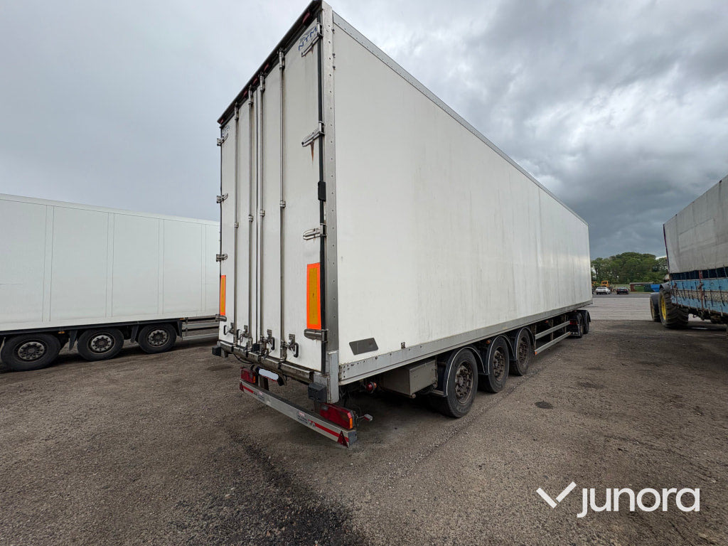 Lastbil Scania R450 med kyl - Camion frigorifique: photos 4 Lastbil Scania R450 med kyl - Camion frigorifique: photos 4