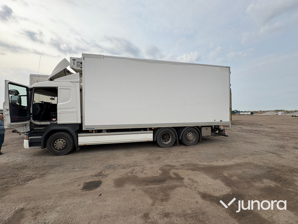 Lastbil Scania R450 med kyl - Camion frigorifique: photos 1 Lastbil Scania R450 med kyl - Camion frigorifique: photos 1