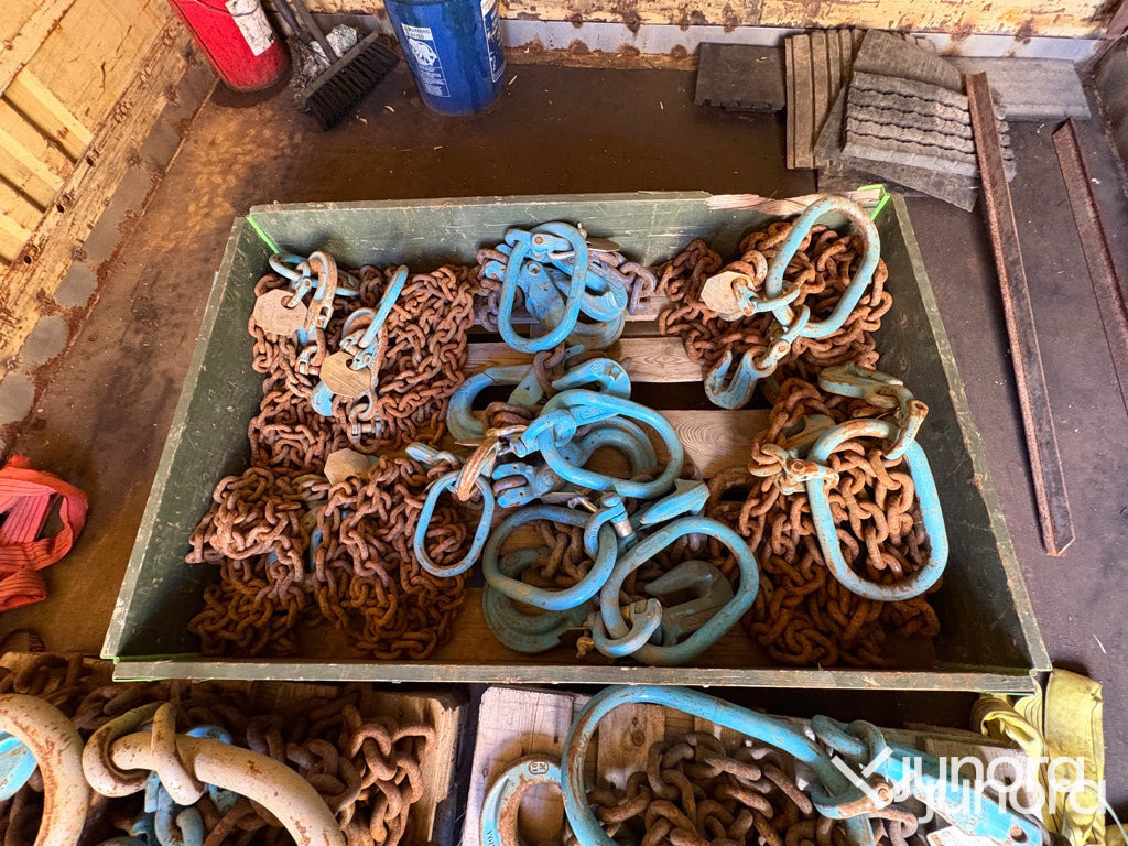 Lyftkättingar - Med container - Matériel de chantier: photos 2 Lyftkättingar - Med container - Matériel de chantier: photos 2