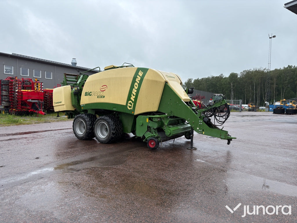 Rundbalspress Krone BIGPACK 890 - Autochargeuse: photos 5 Rundbalspress Krone BIGPACK 890 - Autochargeuse: photos 5