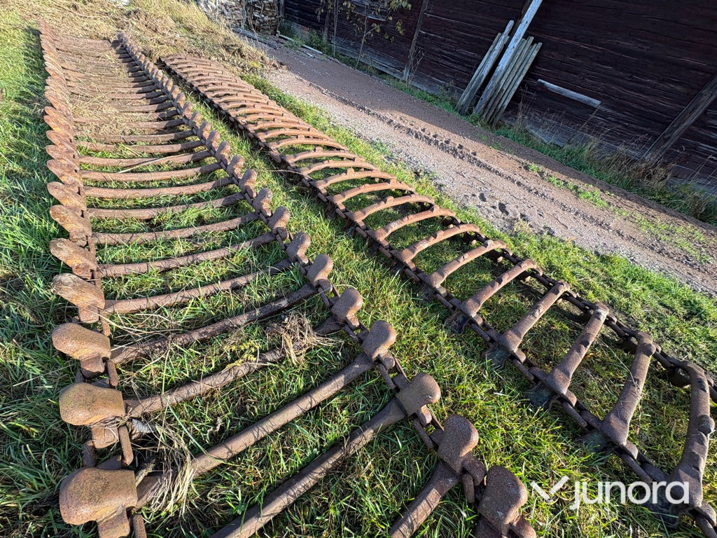 Skogsband - Dragande - Pièces de train de roulement pour Matériel forestier: photos 1 Skogsband - Dragande - Pièces de train de roulement pour Matériel forestier: photos 1