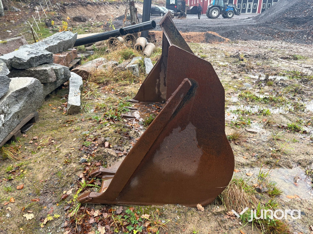 Tandskopa - Volvo Stora BM - Godet pour chargeur: photos 2 Tandskopa - Volvo Stora BM - Godet pour chargeur: photos 2