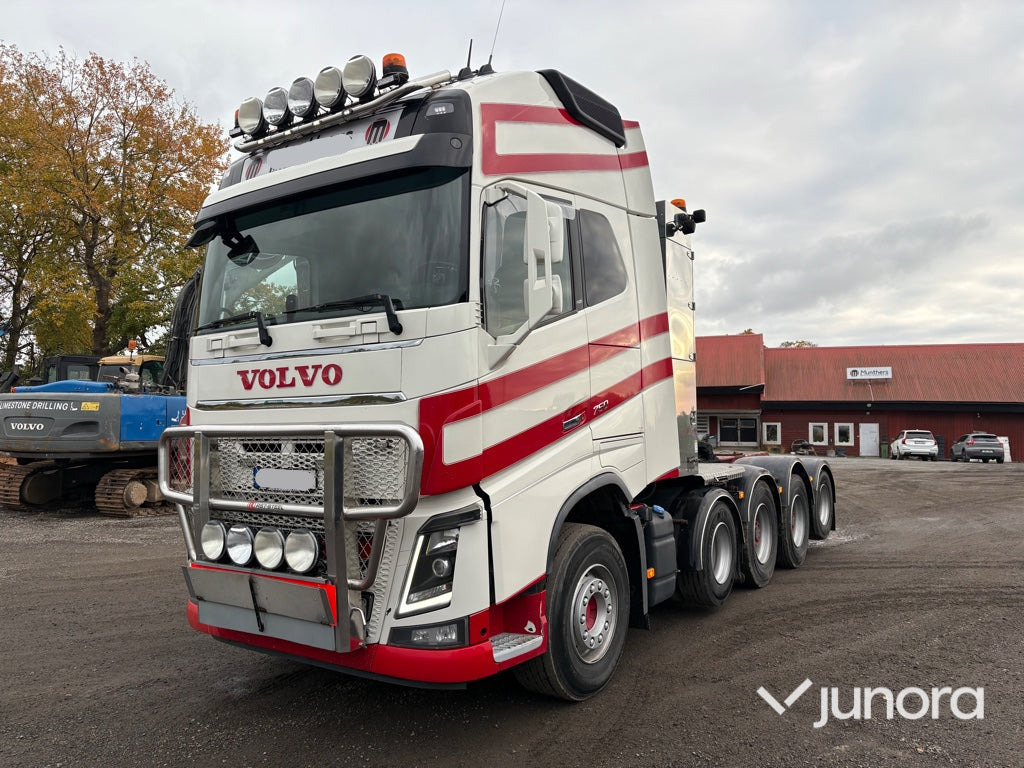 Dragbil / Lastbil - VOLVO FH 6X4 - Tracteur routier: photos 1 Dragbil / Lastbil - VOLVO FH 6X4 - Tracteur routier: photos 1