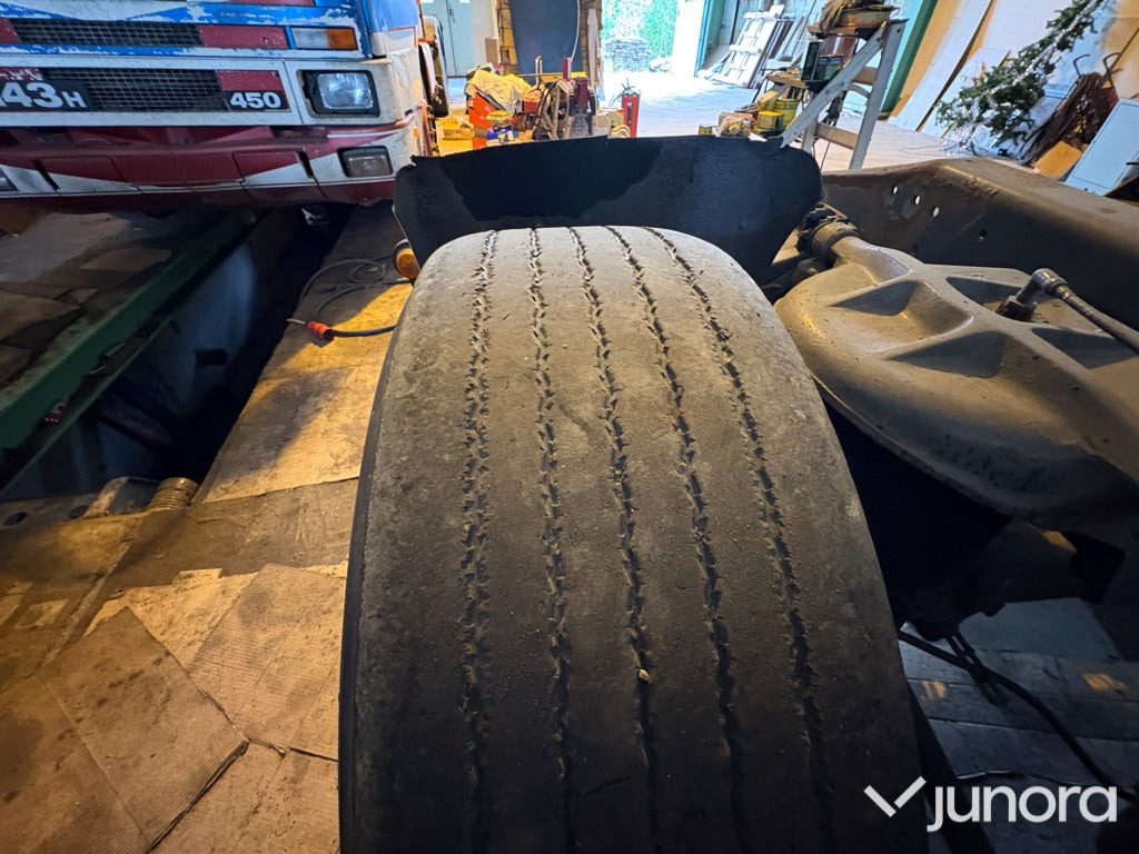 Lastbil - Volvo, FH12 6X2 - crédit-bail Lastbil - Volvo, FH12 6X2: photos 25 Lastbil - Volvo, FH12 6X2 - crédit-bail Lastbil - Volvo, FH12 6X2: photos 25