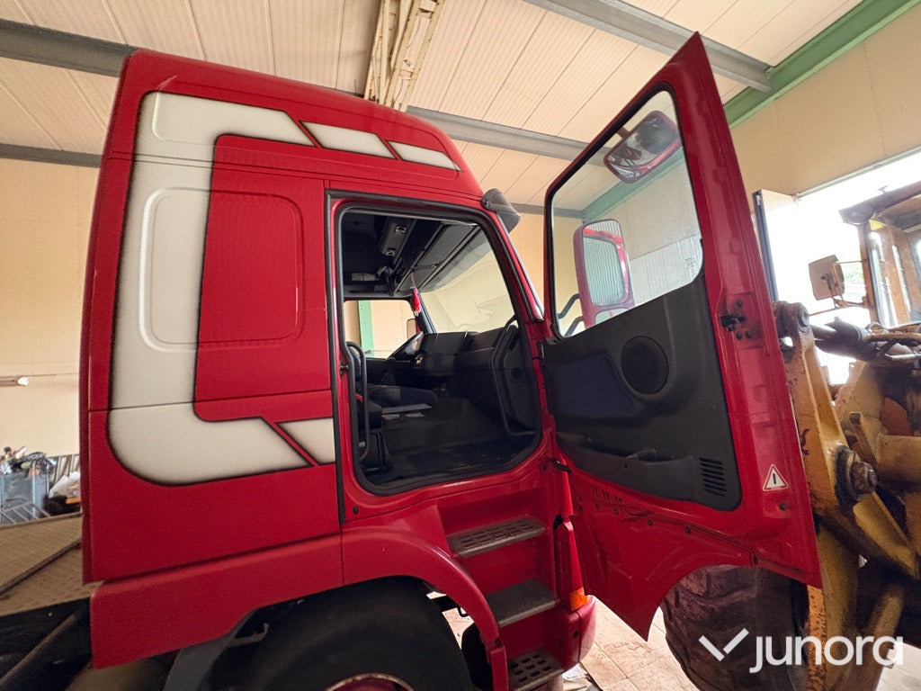 Lastbil - Volvo, FH12 6X2 - crédit-bail Lastbil - Volvo, FH12 6X2: photos 17 Lastbil - Volvo, FH12 6X2 - crédit-bail Lastbil - Volvo, FH12 6X2: photos 17