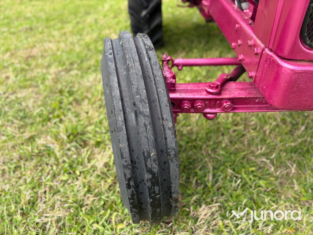 Tracteur agricole Traktor - Fordson Major 1955: photos 30
