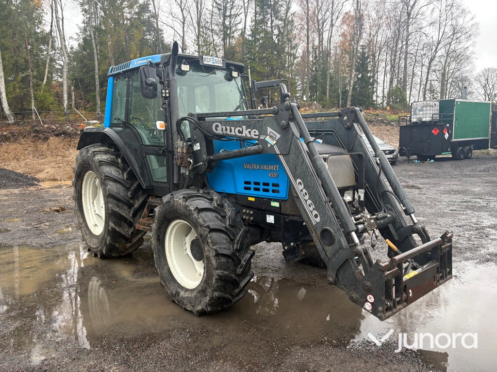 Traktor - Valtra 6550-4 med frontlastare - Tracteur agricole: photos 5 Traktor - Valtra 6550-4 med frontlastare - Tracteur agricole: photos 5