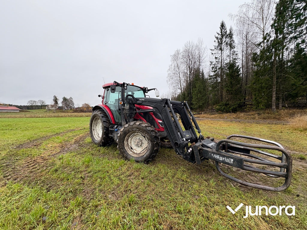 Traktor - Valtra A115 - Tracteur agricole: photos 5 Traktor - Valtra A115 - Tracteur agricole: photos 5