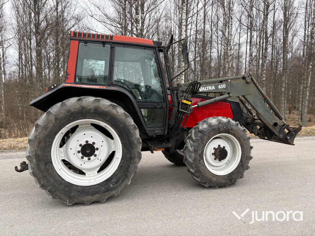 Valtra Valmet 6200 - Tracteur agricole: photos 2 Valtra Valmet 6200 - Tracteur agricole: photos 2