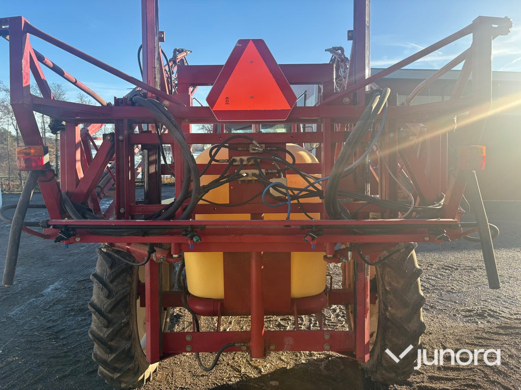 Växtskyddsspruta - Hardi TY1500 - Pulvérisateur traîné: photos 5 Växtskyddsspruta - Hardi TY1500 - Pulvérisateur traîné: photos 5