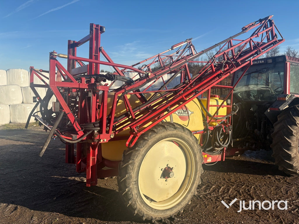 Växtskyddsspruta - Hardi TY1500 - Pulvérisateur traîné: photos 4 Växtskyddsspruta - Hardi TY1500 - Pulvérisateur traîné: photos 4