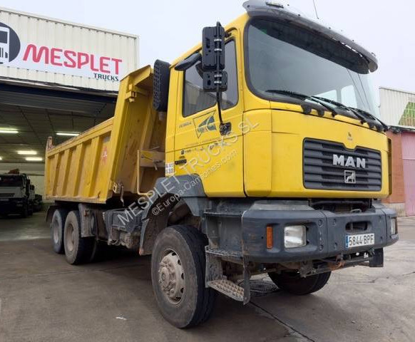MAN FE 360 - Camion benne: photos 2 MAN FE 360 - Camion benne: photos 2