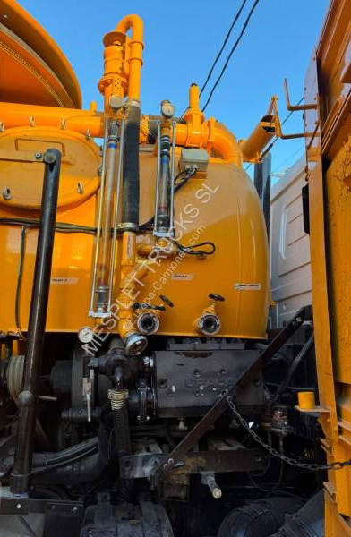 Mercedes Actros 2544 - Camion hydrocureur: photos 3 Mercedes Actros 2544 - Camion hydrocureur: photos 3