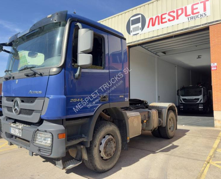 Mercedes Actros 2044 - Tracteur routier: photos 1 Mercedes Actros 2044 - Tracteur routier: photos 1
