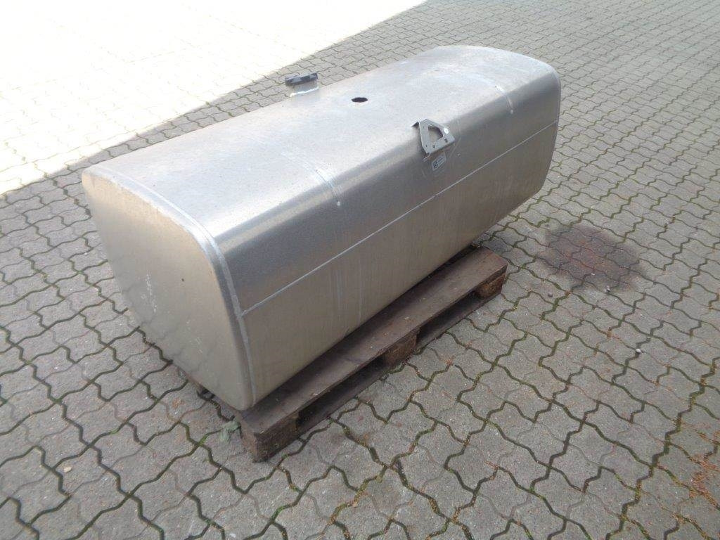 DAF 620 ltr dieseltank - Réservoir de carburant pour Camion: photos 3 DAF 620 ltr dieseltank - Réservoir de carburant pour Camion: photos 3