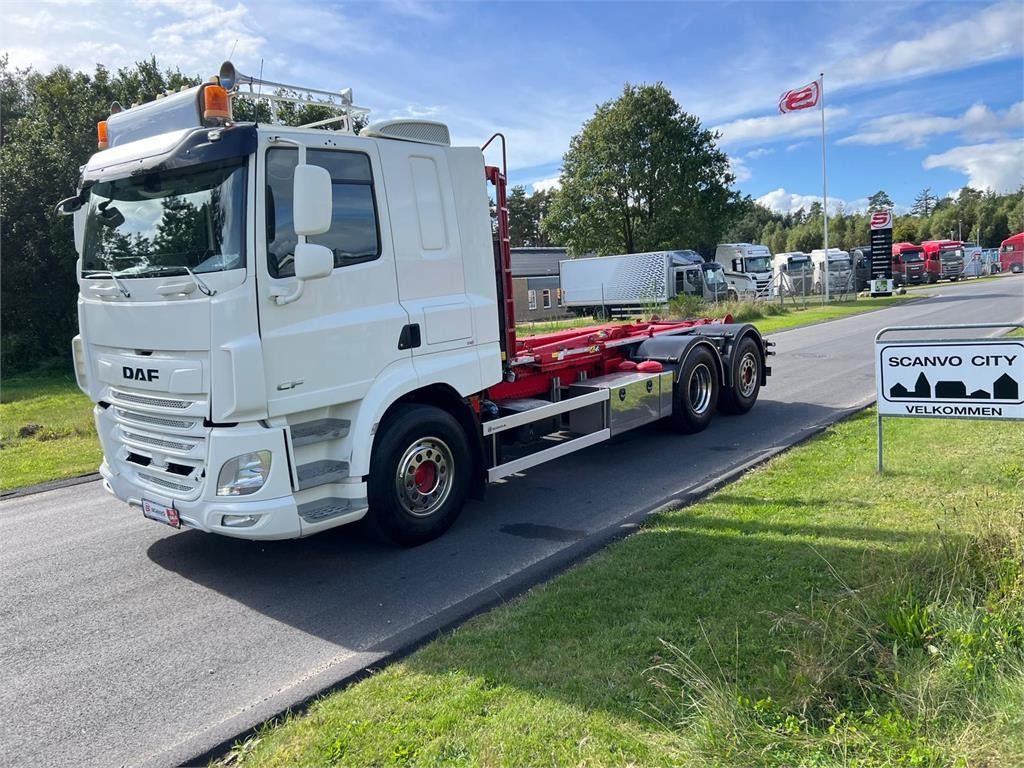 DAF CF 530 6x2*4 FAN - Camion ampliroll: photos 3 DAF CF 530 6x2*4 FAN - Camion ampliroll: photos 3