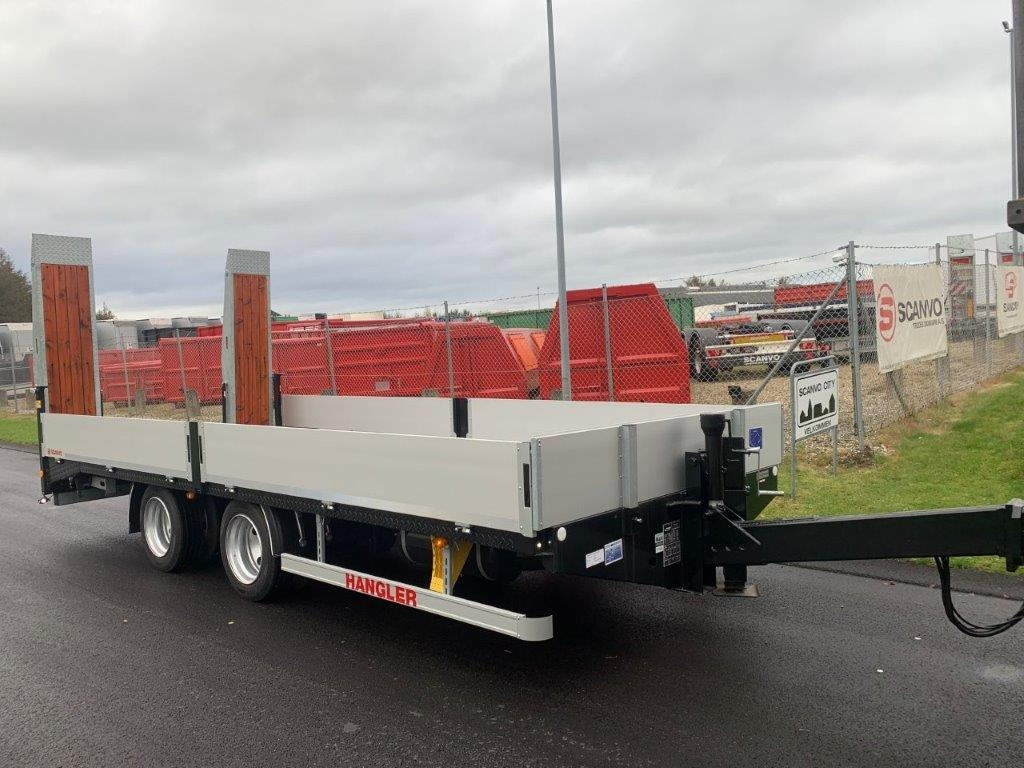 Hangler TPS-H 140 2 akslet kærre med ramper - Remorque porte-engin surbaissée: photos 2 Hangler TPS-H 140 2 akslet kærre med ramper - Remorque porte-engin surbaissée: photos 2