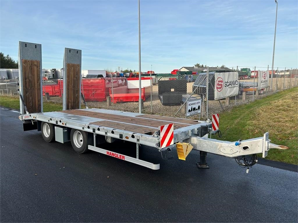 Hangler TPS-H 210 Jumbo-Z - 20 ton hydr. ramper - Remorque porte-engin surbaissée: photos 1 Hangler TPS-H 210 Jumbo-Z - 20 ton hydr. ramper - Remorque porte-engin surbaissée: photos 1