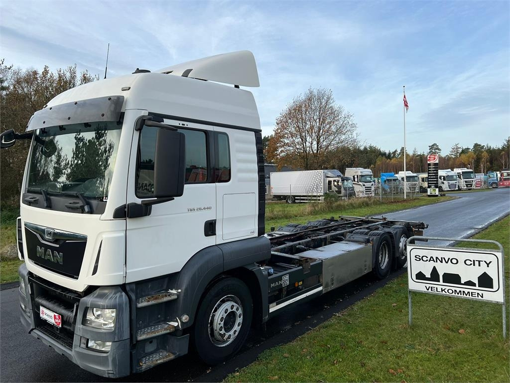 MAN TGS 26-440 6x2-4 LL - Camion porte-conteneur/ Caisse mobile: photos 2 MAN TGS 26-440 6x2-4 LL - Camion porte-conteneur/ Caisse mobile: photos 2