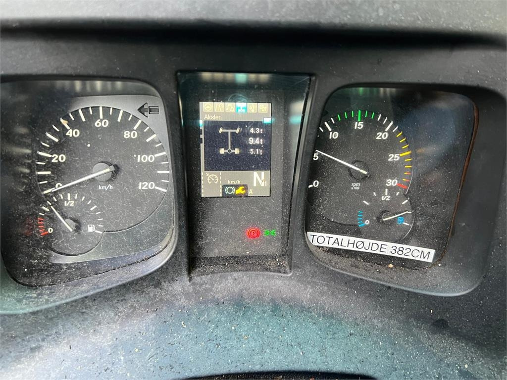 Camion fourgon Mercedes-Benz Econic 1827 L: photos 15
