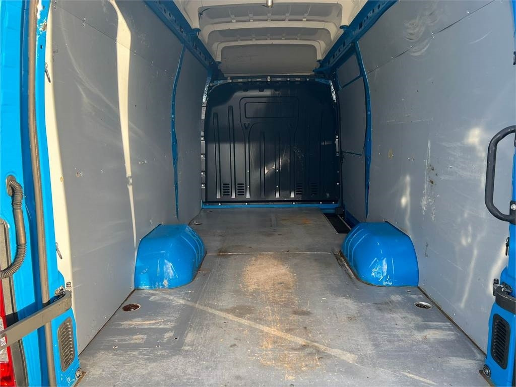 Renault Master 2.3 DCI 165 Rwd Twin L3H3 - Fourgon utilitaire: photos 4 Renault Master 2.3 DCI 165 Rwd Twin L3H3 - Fourgon utilitaire: photos 4