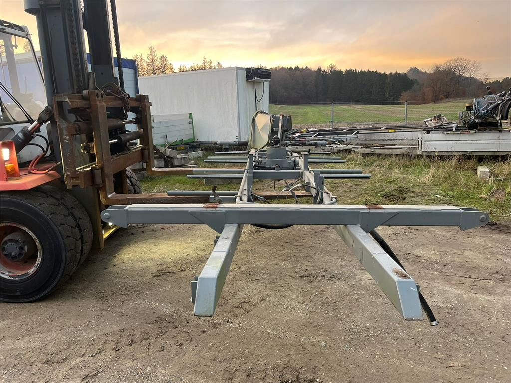 SVF tiplads ramme med cylinder fra Scania 8x2 - Remorque benne: photos 5 SVF tiplads ramme med cylinder fra Scania 8x2 - Remorque benne: photos 5