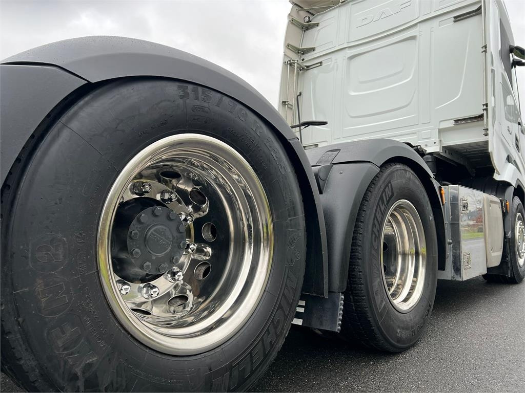 Tracteur routier DAF XF530 FTS 6x2: photos 6