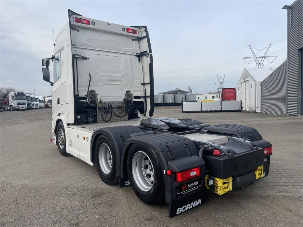 Scania S660 A 6x2 NB 2950 - Tracteur routier: photos 3 Scania S660 A 6x2 NB 2950 - Tracteur routier: photos 3