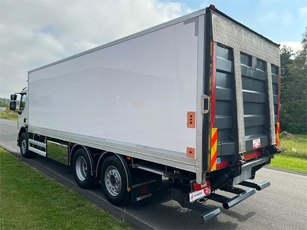 Volvo FE320 6x2*4 - Camion fourgon: photos 5 Volvo FE320 6x2*4 - Camion fourgon: photos 5