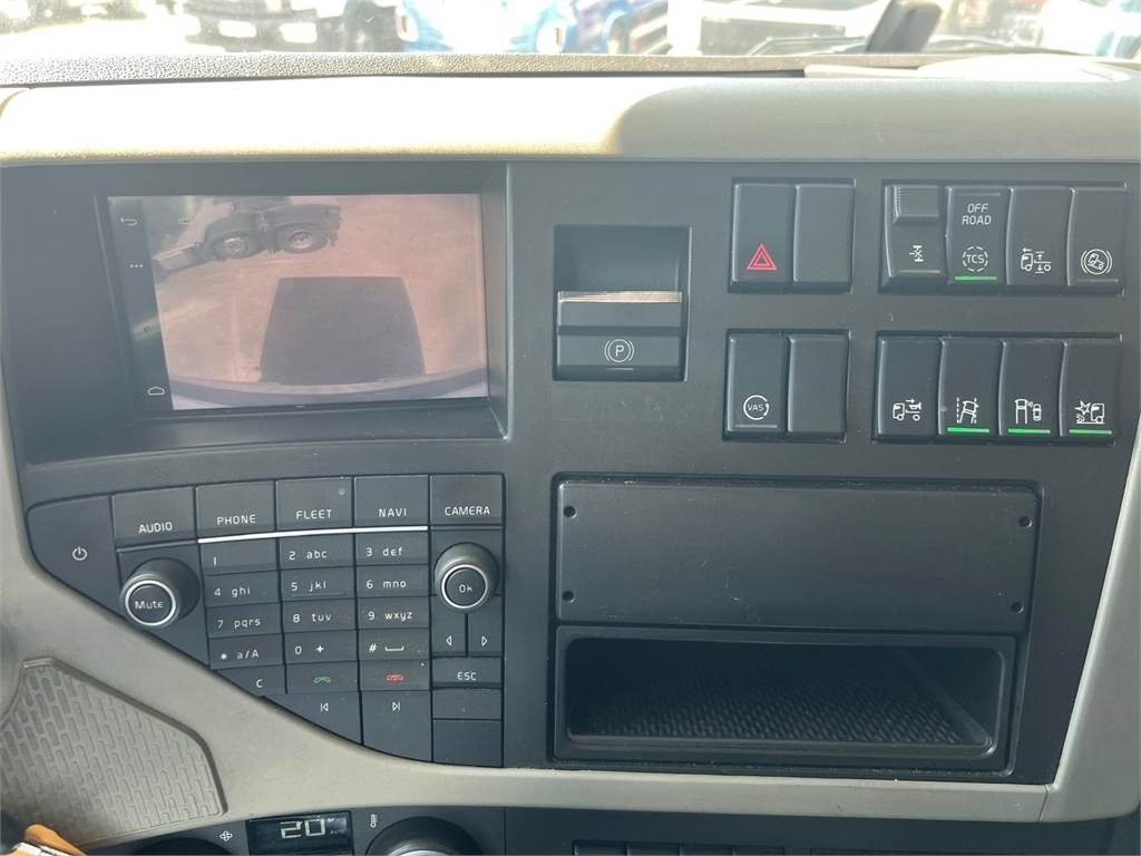 Camion fourgon Volvo FM330: photos 12