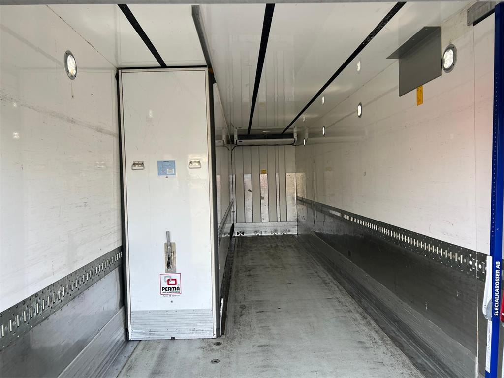 Camion frigorifique Volvo FM420 + 2 akslet kærre 2-Temps: photos 11