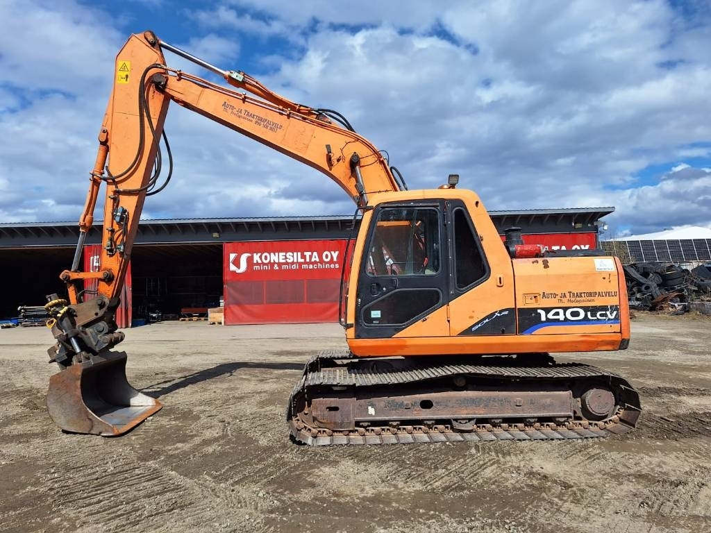 Daewoo Doosan MYYTY! SOLD! S140LC-V - Pelle sur chenille: photos 1 Daewoo Doosan MYYTY! SOLD! S140LC-V - Pelle sur chenille: photos 1