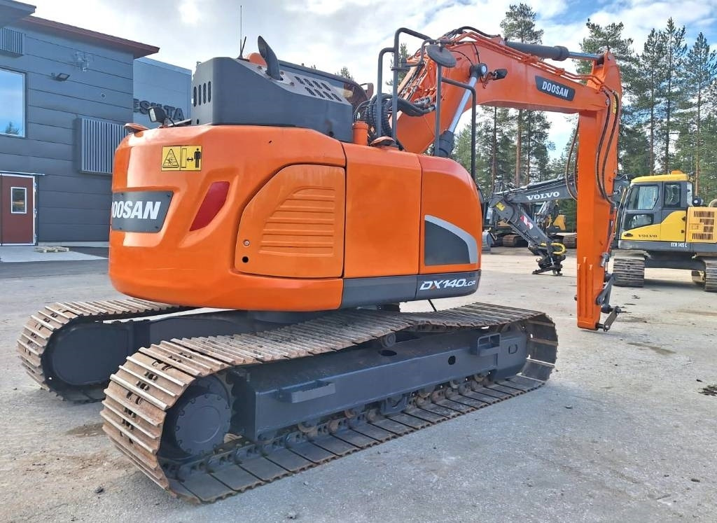 Doosan DX140LCR-5 - Pelle sur chenille: photos 4 Doosan DX140LCR-5 - Pelle sur chenille: photos 4