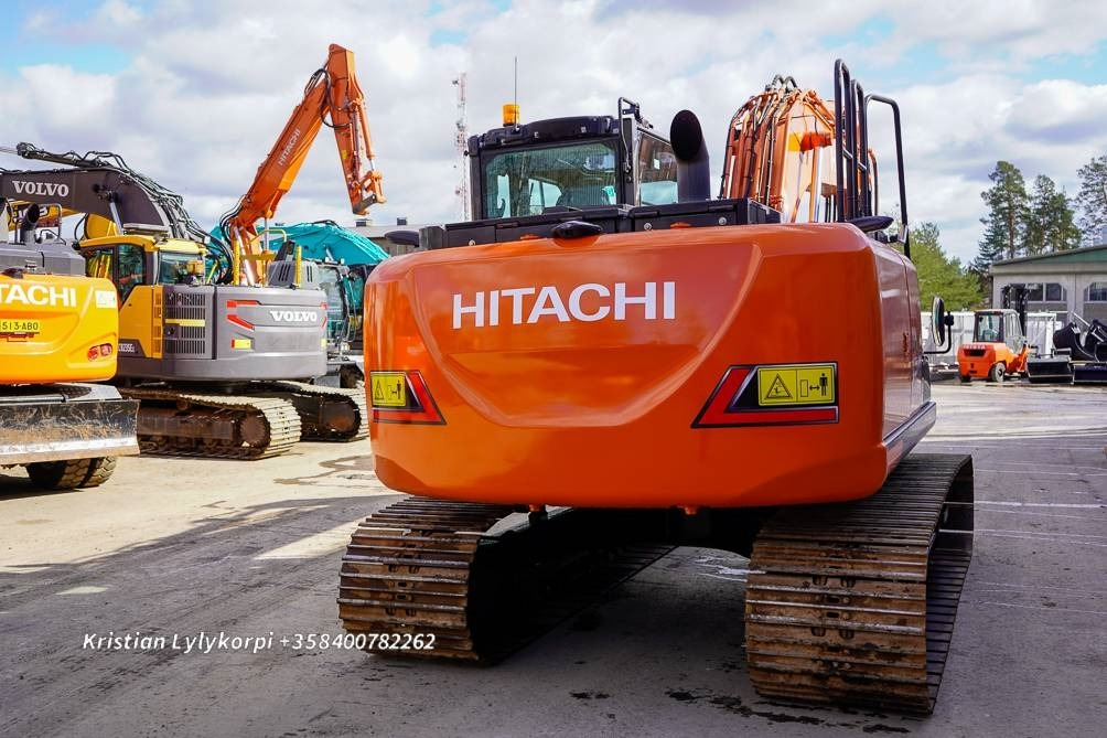 Hitachi ZX130LCN-7 VÄHÄN AJETTU - Pelle sur chenille: photos 4 Hitachi ZX130LCN-7 VÄHÄN AJETTU - Pelle sur chenille: photos 4