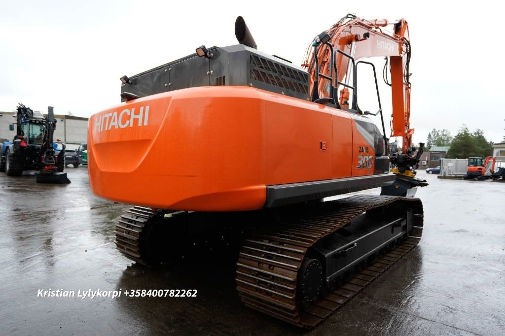 Hitachi ZX300LC-7 ENGCONILLA - Pelle sur chenille: photos 5 Hitachi ZX300LC-7 ENGCONILLA - Pelle sur chenille: photos 5