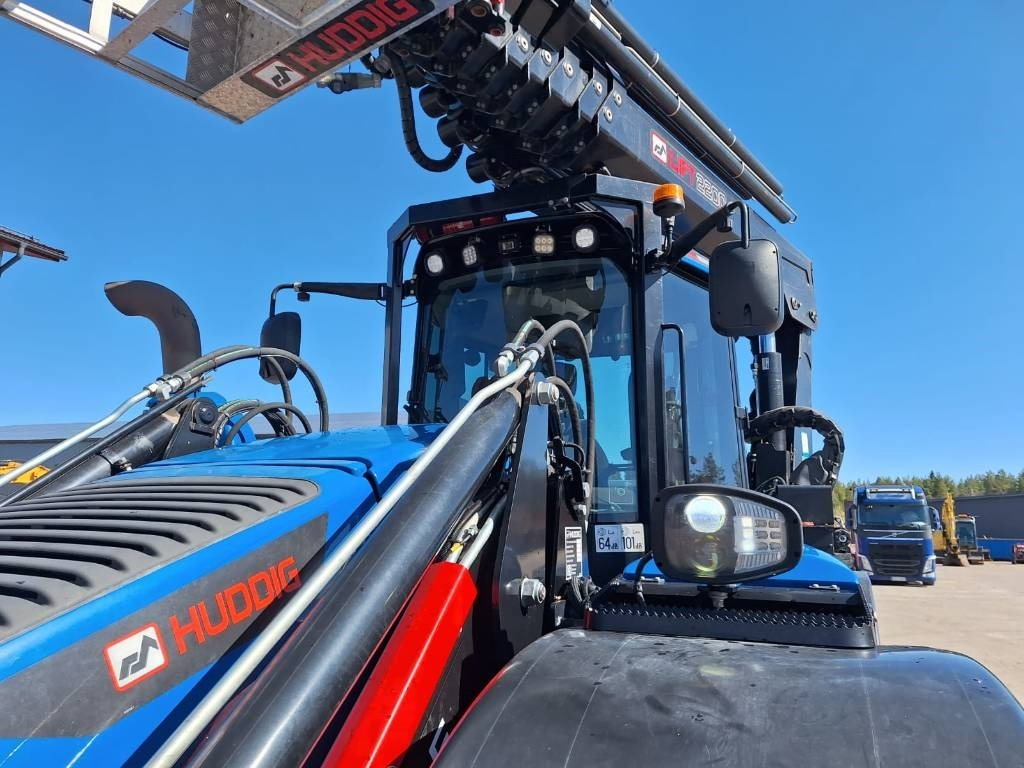 Huddig 1260E CABLE, ISO NOSTIN YM.  - Tractopelle: photos 5 Huddig 1260E CABLE, ISO NOSTIN YM.  - Tractopelle: photos 5