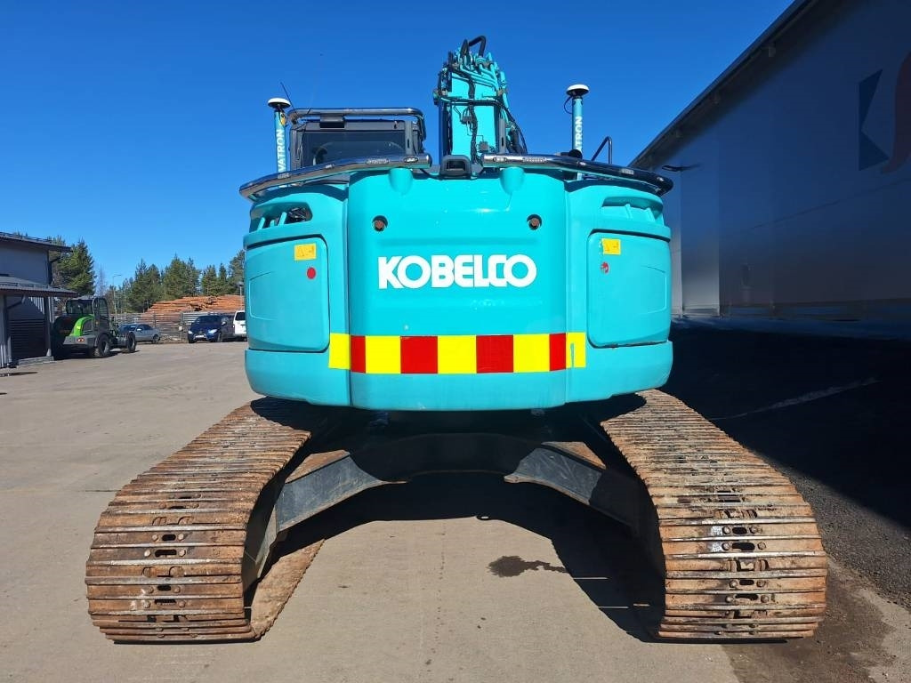 Kobelco SK260SRLC-3 -HYVÄT VARUSTEET- - Pelle sur chenille: photos 3 Kobelco SK260SRLC-3 -HYVÄT VARUSTEET- - Pelle sur chenille: photos 3