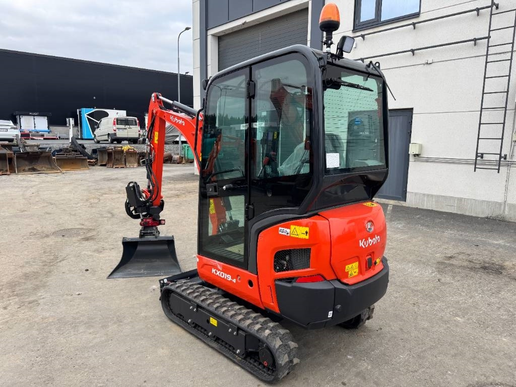 Kubota KX 019-4 - Mini pelle: photos 3 Kubota KX 019-4 - Mini pelle: photos 3