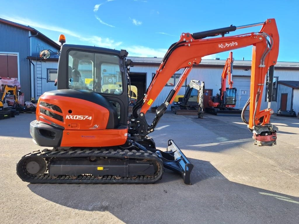 Mini pelle Kubota KX057-4 PYÖRITTÄJÄLLÄ, 1-OMISTAJA: photos 6