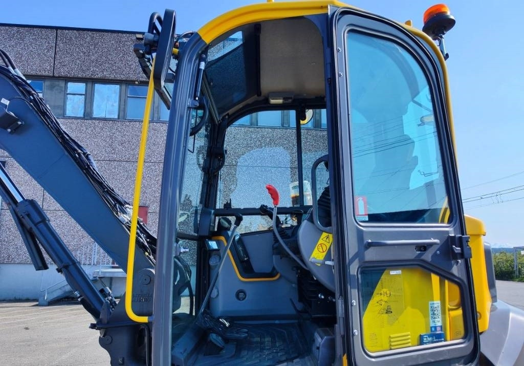 Mini pelle Volvo ECR 88 D PRO vähän ajettu: photos 8