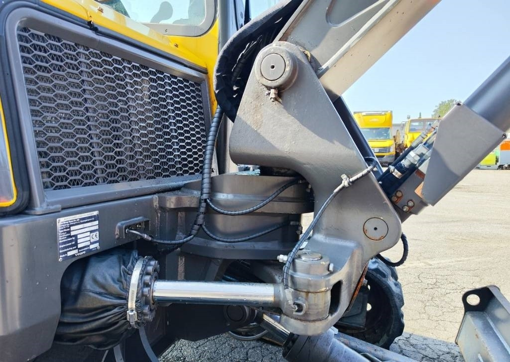 Mini pelle Volvo ECR 88 D PRO vähän ajettu: photos 6